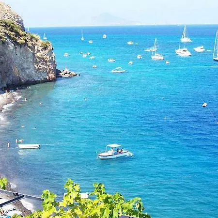 Casa Pan Canneto (Lipari)